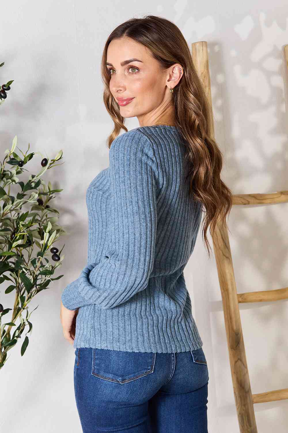 Double Take Ribbed Round Neck Lantern Sleeve Blouse - Estora_Online