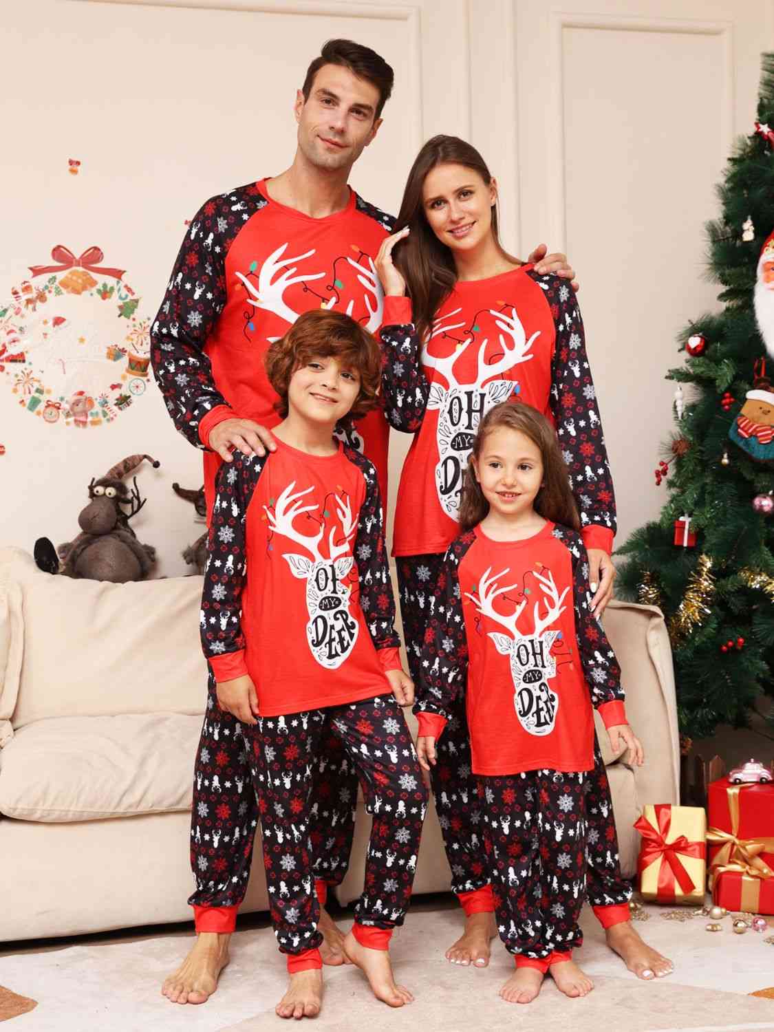 Reindeer Graphic Top and Pants Set - Estora_Online