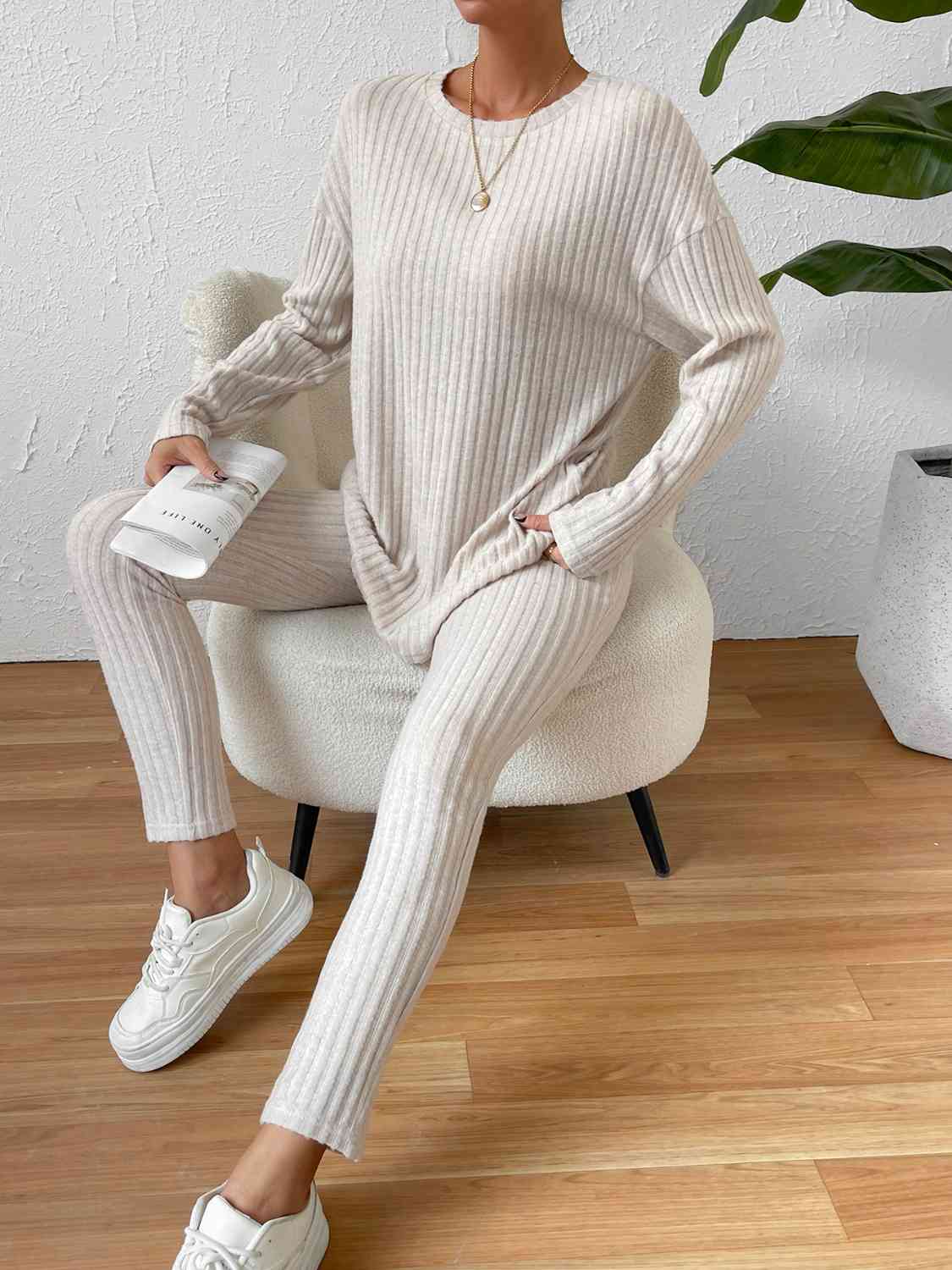 Ribbed Top and Pants Lounge Set - Estora_Online