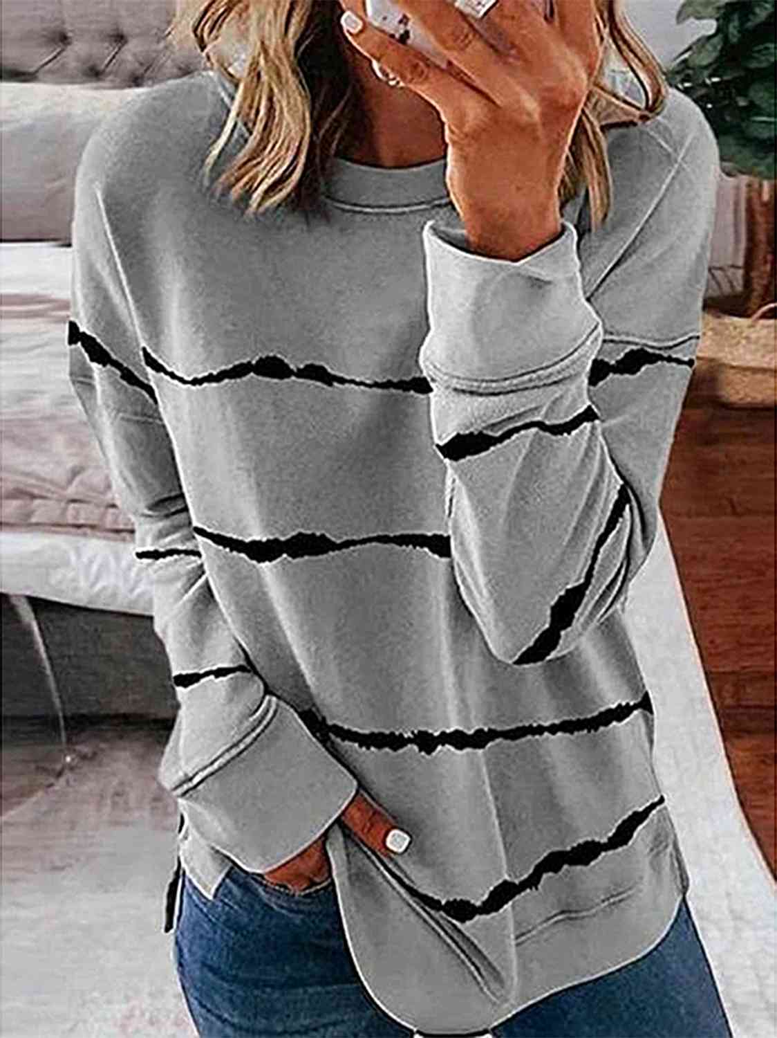 Striped Round Neck Sweatshirt - Estora_Online