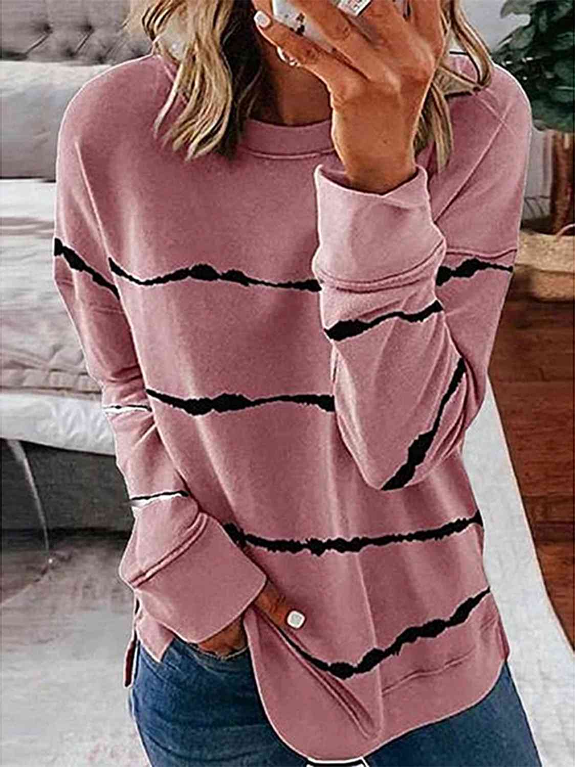 Striped Round Neck Sweatshirt - Estora_Online